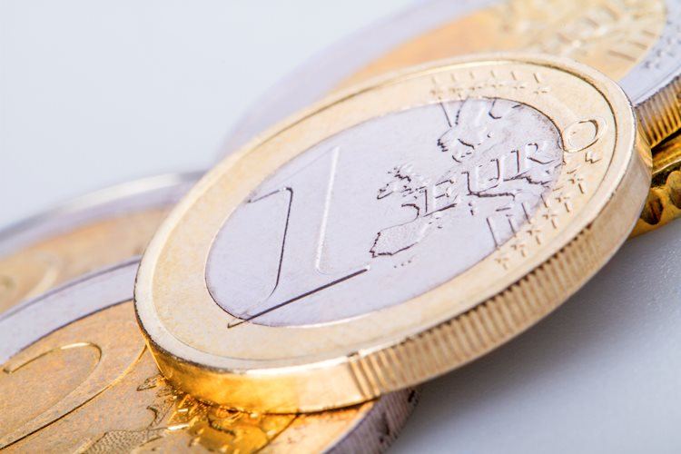 EUR/USD grinds lower towards 1.1400 as yields rebound, ECB hawks retreat